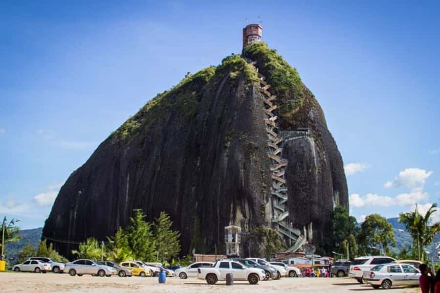 Medellin: Guatape and El Penol Rock Day Trip with Boat Ride - El Peñol and the famous stairway