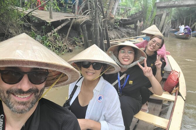 Mekong Delta Full Day Trip - My Tho & Ben Tre - VIP Private Tour - The narrow canal by rowing boat
