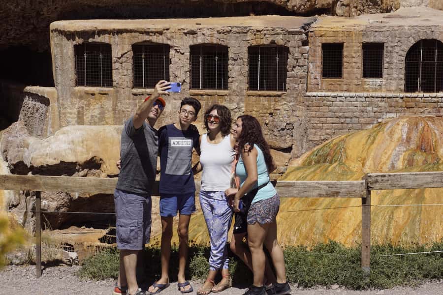 Mendoza: Aconcagua, Uspallata & Puente del Inca Day Trip - Christ the Redeemer at 4,200 meters