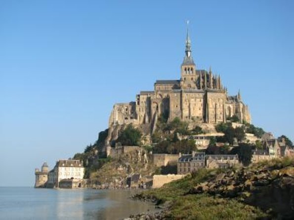 Mont Saint Michel Day Trip from Paris with English Speaking Guide - Key points before you book