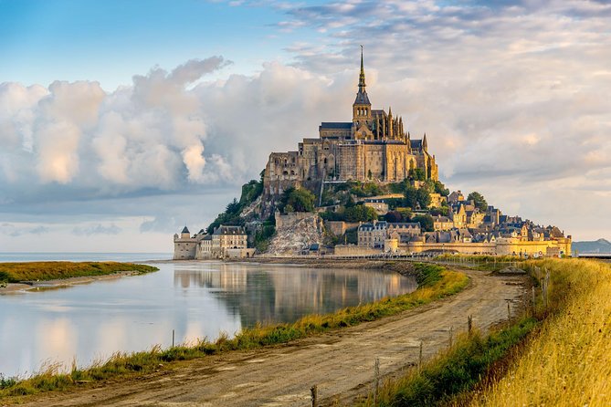 Mont Saint Michel Guided Day Trip with Abbey Entry from Paris - Who will get the most from this tour