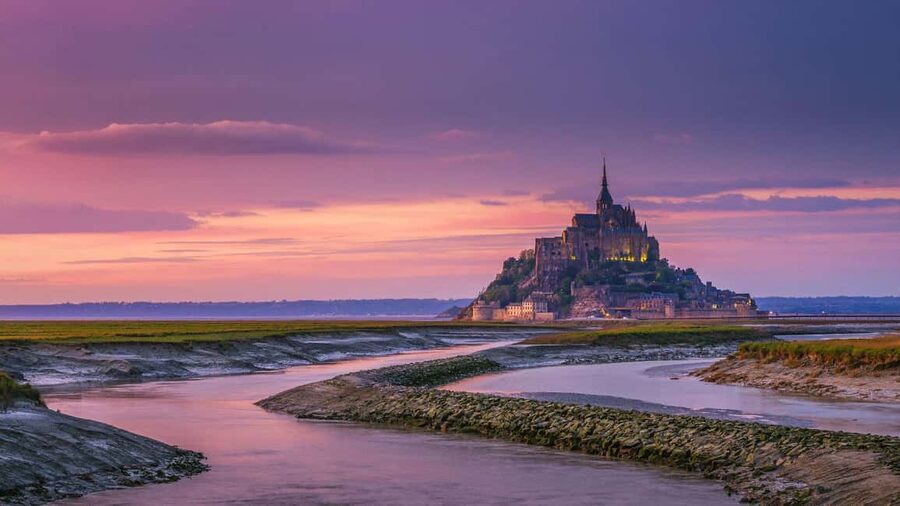 Mont Saint-Michel Small-Group Day Trip from Paris with Abbey Ticket - Why Mont Saint-Michel earns the long ride from Paris