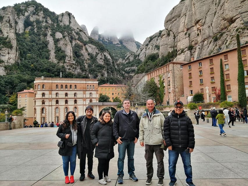Montserrat & Cava Wineries Day Trip from Barcelona w/ Pickup - Lunch is the least predictable part of the day