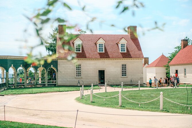 Mount Vernon and Old Town Alexandria Day Trip from Washington DC - Arriving at George Washington’s Mount Vernon