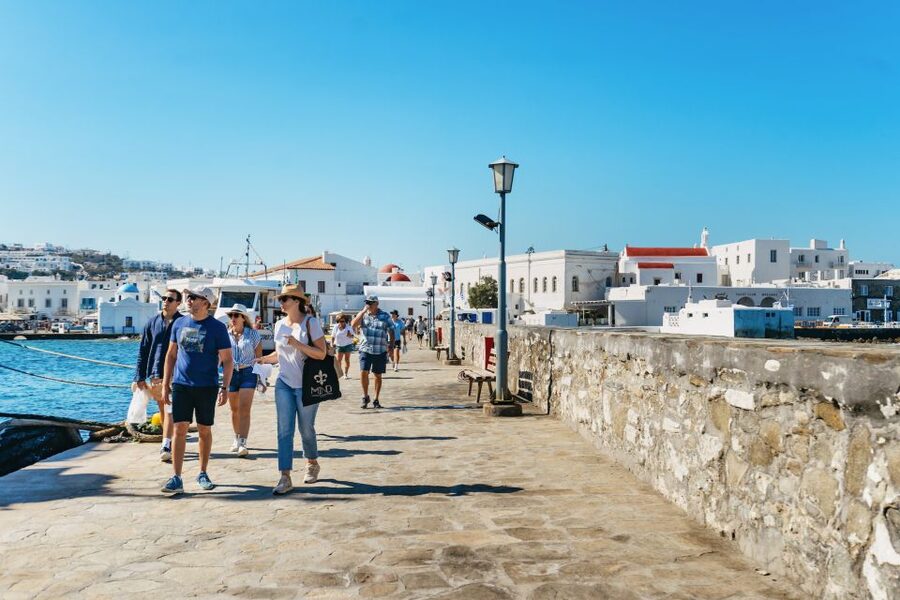 Mykonos Town: Archaeological Site of Delos Guided Day Trip - Practical packing advice for Delos