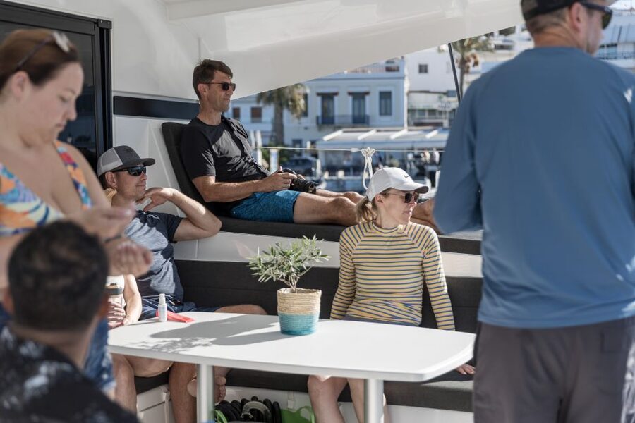 Naxos: Luxury Catamaran Day Trip with Lunch and Drinks - Should you book the Naxos catamaran day trip?