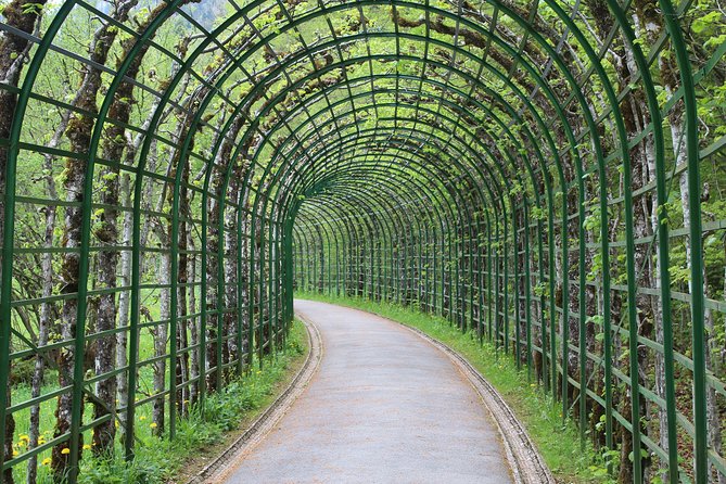 Neuschwanstein Castle and Linderhof Palace Day Trip from Munich - How much this day really costs