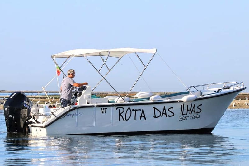 Olhão: Ria Formosa 3 Islands Guided Day Trip by Boat - The guides set the tone