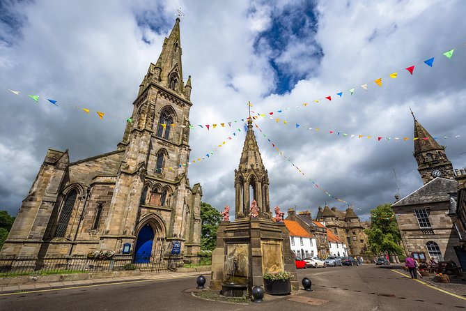 Outlander Film Locations Day Trip from Edinburgh - The coach ride from Edinburgh