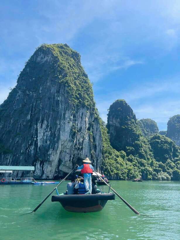 Pamela Cruise: HaLong Bay day trip with Lunch & Activities - Titop Island for swimming and photos