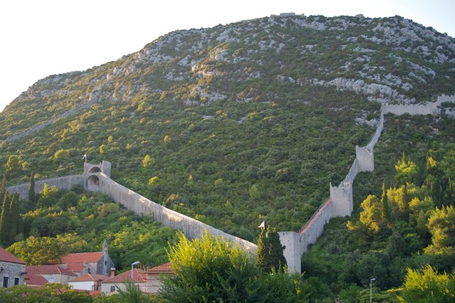 Peljesac Peninsula & Korcula Island Day-Trip from Dubrovnik - Ston: salt, stone walls, and limited time