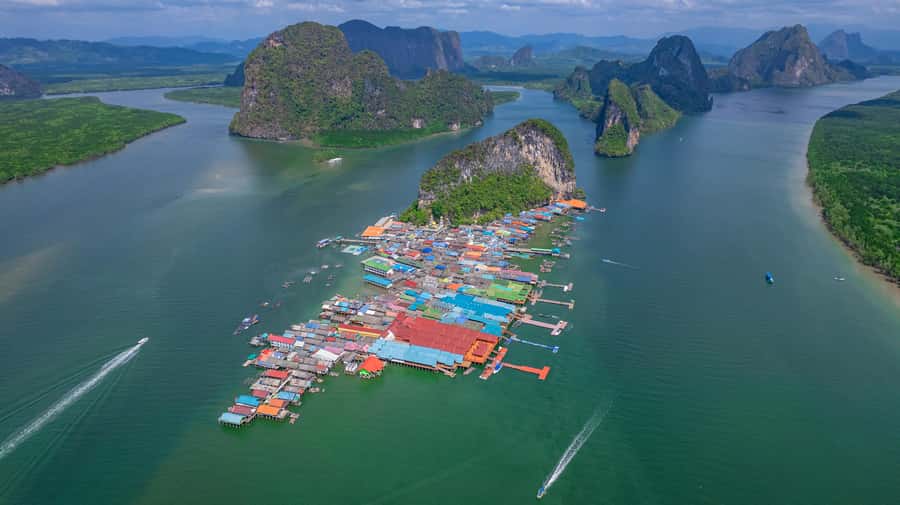 Phuket: Day Trip To Phi Phi, Maya and James Bond Islands - A big island day from Phuket