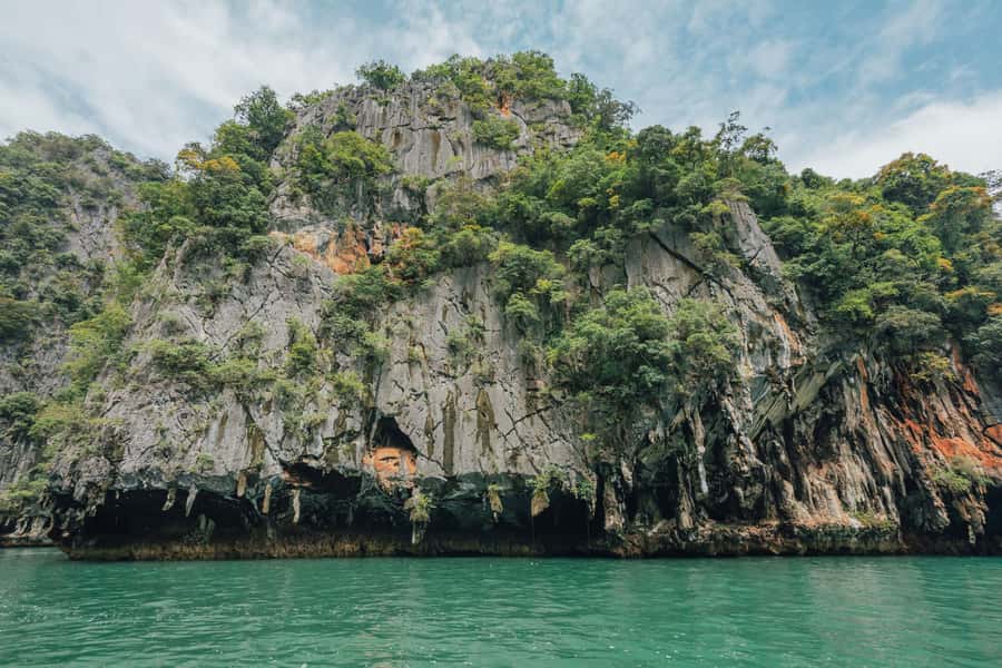 Phuket: Day Trip To Phi Phi, Maya and James Bond Islands - Maya Bay and the limits of a famous beach
