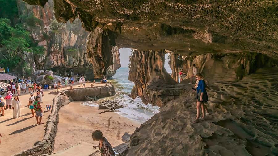 Phuket: James Bond Island Day Trip by Speed Boat with Lunch - Getting to AA Marina and settling into the boat