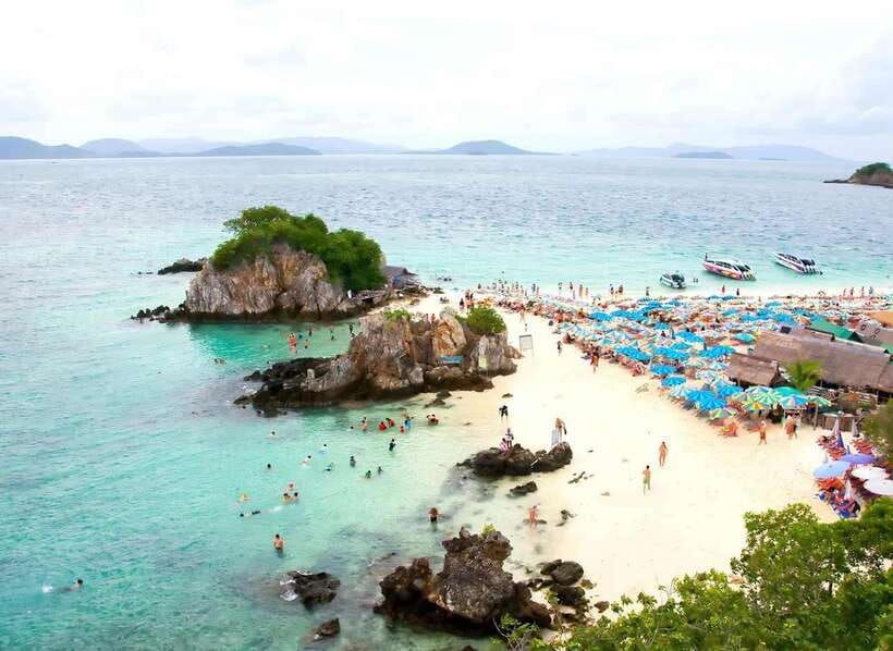 Phuket: Khai Nok, Khai Nai, and Khai Nui Island Day Trip - Khai Nok: white sand, swimming, and photo time