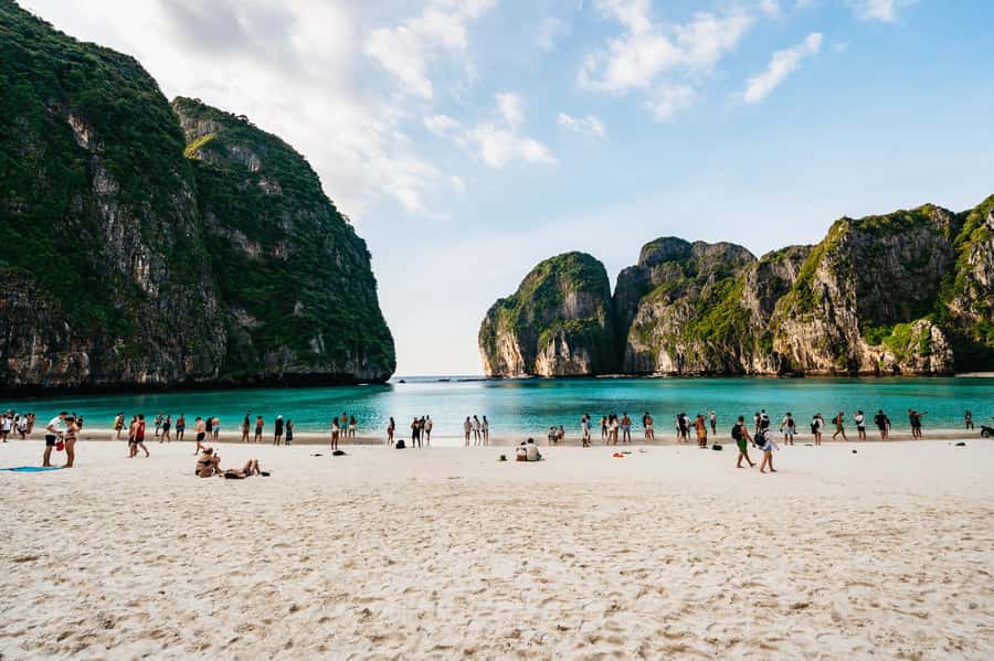 Phuket: Phi Phi Islands Day-Trip by Speed Catamaran - Who should book this Phi Phi day trip