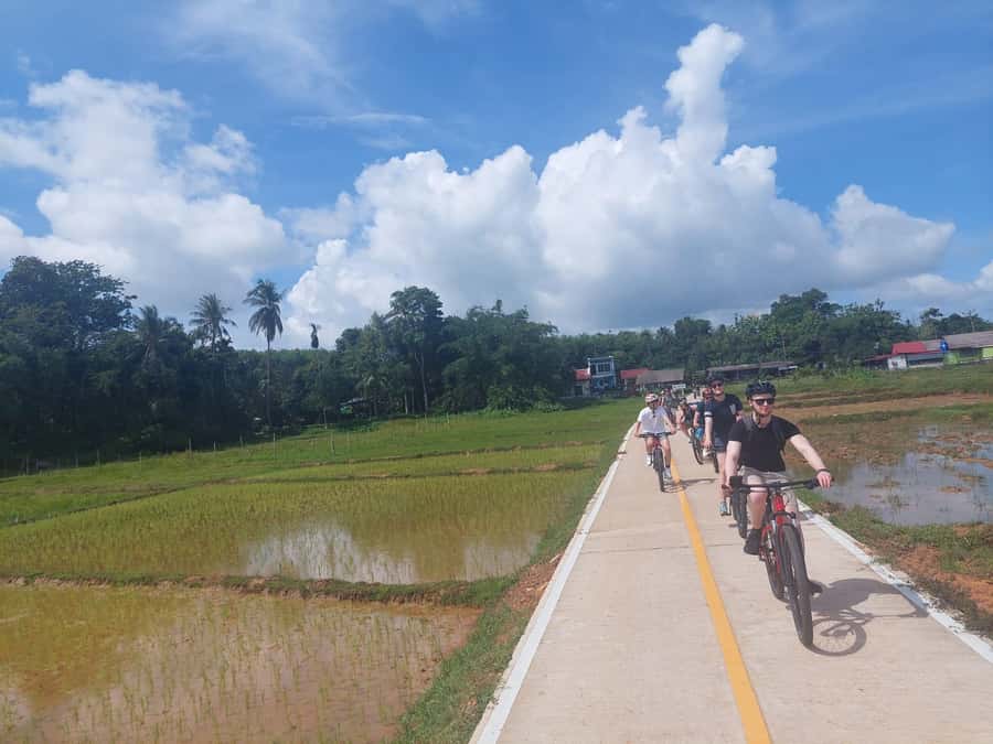 Phuket: Yao Island Cycling and Beach Day-Trip - The guide can shape the day