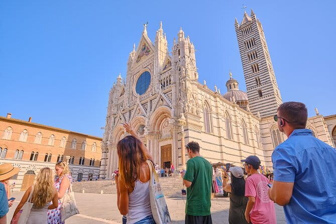 Pisa, Siena and San Gimignano Day Trip with Lunch & Wine Pairing - Walking, group size, and the pace