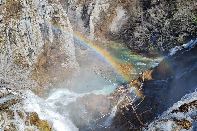 Plitvice and Rastoke day trip from Zagreb w/ticket (guar. dep.) - The seasonal difference: winter magic and restricted access