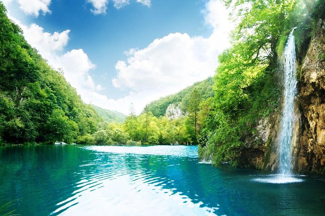Plitvice Lakes National Park: Day Trip from Omiš - Is the 4.5-hour park visit enough?