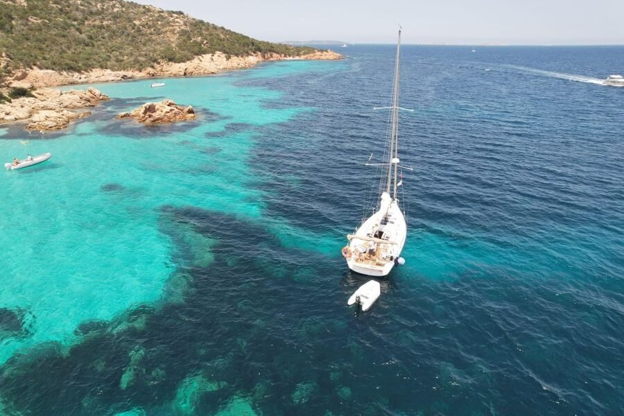 Poltu Quatu: La Maddalena Archipelago Sailboat full-day trip - Setting sail from Poltu Quatu
