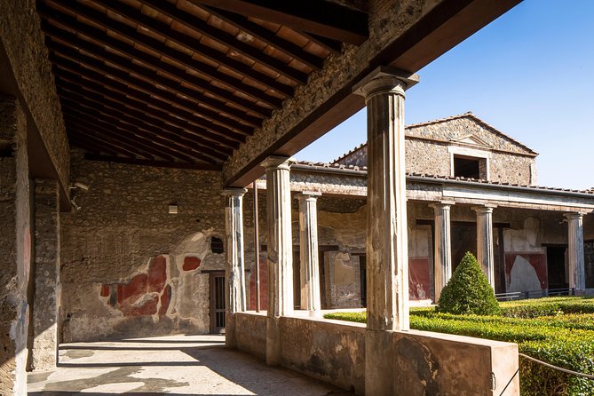 Pompeii & Mt.Vesuvius Day Tour from Naples with Pizza Lunch - Pickup from Naples and the ride south