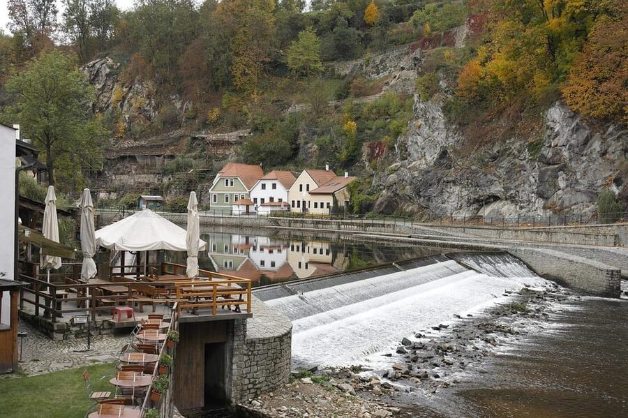 Prague: Cesky Krumlov Private Day Tour - Why Cesky Krumlov makes a worthwhile day from Prague