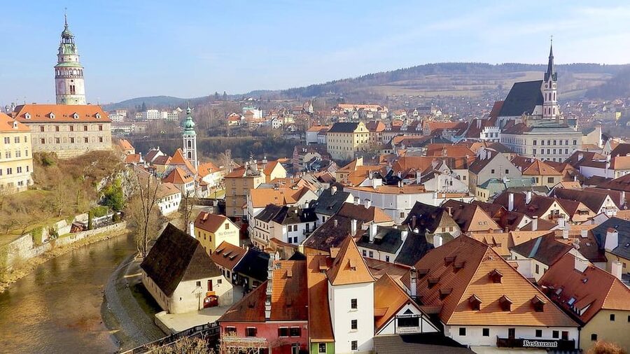 Prague: Cesky Krumlov Private Day Tour - Leaving Prague in a private car