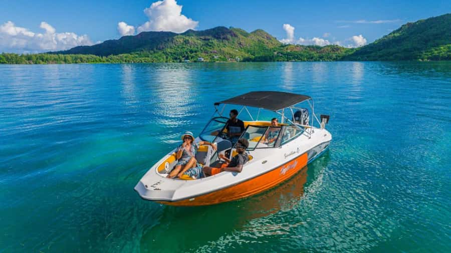 Praslin: Curieuse & St Pierre Island Day Trip with Barbecue - Why Curieuse makes such a good day from Praslin