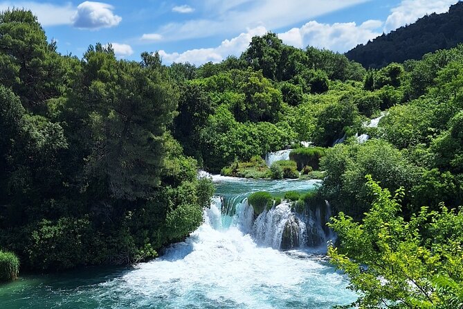 Private Krka Waterfalls Day Trip from Split including Wine Tasting & Lunch - A generous Croatian lunch at the family farm