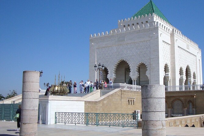 Private Rabat Day Trip from Casablanca - Casablanca pickup and the road to Rabat