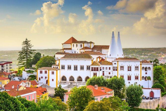 Private Tour: Sintra, Cabo da Roca and Cascais Day Trip from Lisbon - Who should book this tour?