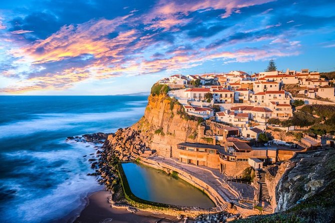 Private Tour: Sintra, Cabo da Roca and Cascais Day Trip from Lisbon - Exploring Sintra below the hill