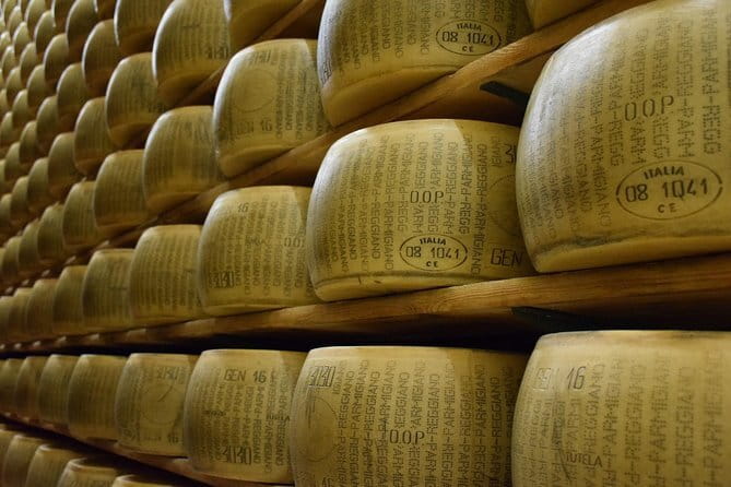 Private Tuscany Tour: Siena, San Gimignano and Chianti Day Trip - San Gimignano and its medieval towers
