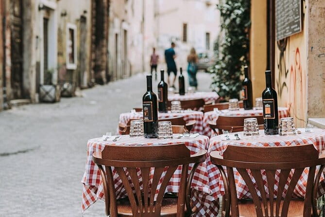 Private Tuscany Tour: Siena, San Gimignano and Chianti Day Trip - The winery lunch: the optional centerpiece