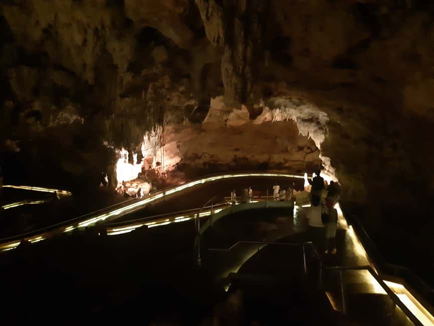 Punta Cana: Dominican Flavors Guided Day Trip - Cave of Wonders: the most distinctive stop