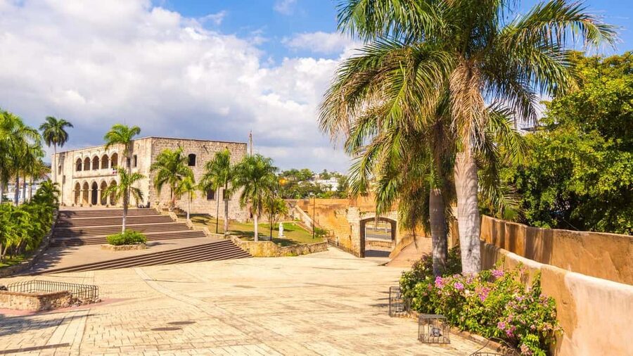 Punta Cana: Santo Domingo Day Trip with Tickets and Lunch - Los Tres Ojos: the most memorable natural stop