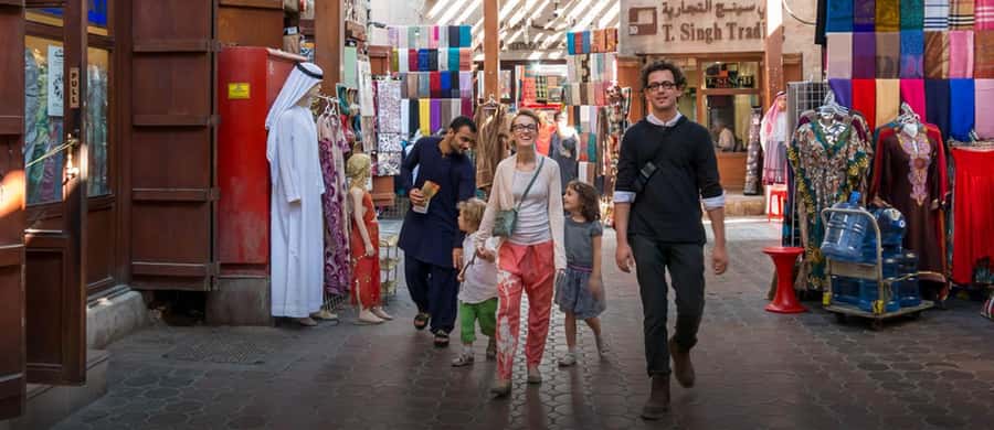 Ras Al Khaimah: Dubai Private Day Trip with Hotel Pickup - Jumeirah Mosque and a pause for architecture