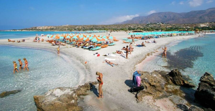 Rethymno: Elafonisi Day Trip with Balos Lagoon Photo-Stop - Two hours on the pink sand at Elafonisi