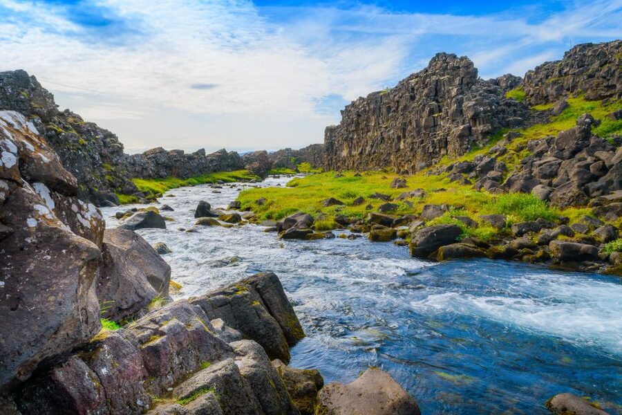 Reykjavik: Golden Circle Day Trip with Blue Lagoon Transfer - Kerid crater and its aquamarine water