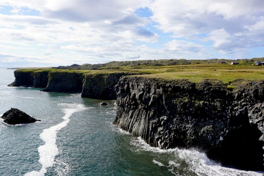 Reykjavik: Small-Group Snæfellsnes Day Trip - Guides, comfort, and the small-group difference