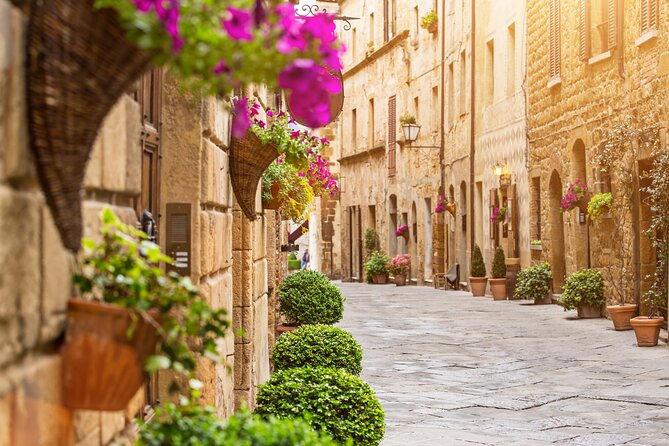 Rome: Tuscany & Montepulciano Day Trip with Lunch & Wine Tasting - Why this day trip works from Rome