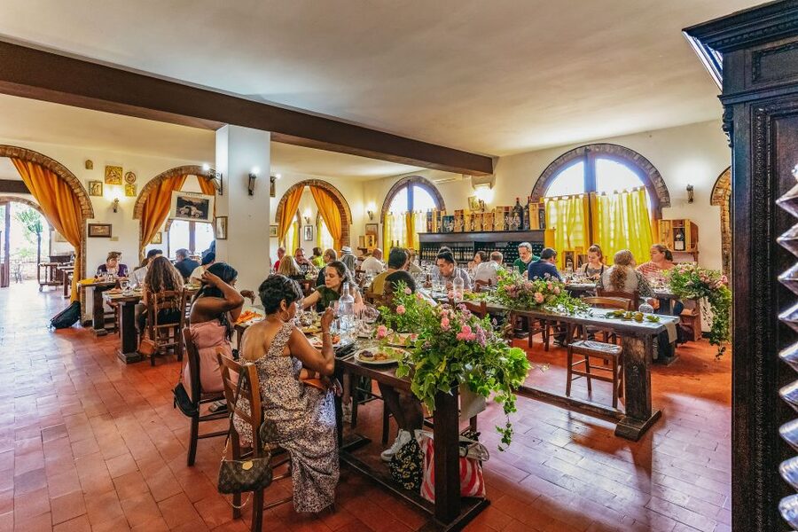 Rome: Tuscany & Montepulciano Day Trip with Lunch & Wines - How the schedule affects your day