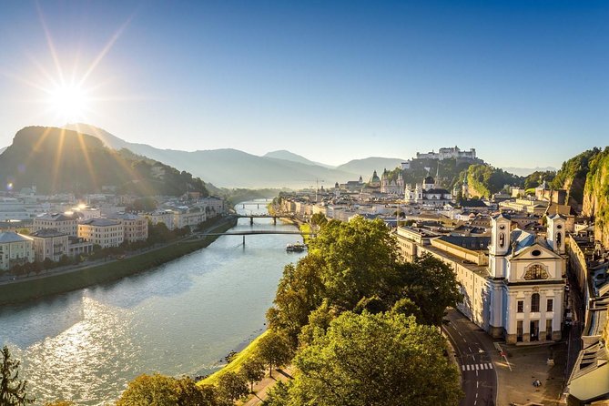 Salzburg: Small-Group Day Trip from Vienna - Starting in Vienna and crossing the country