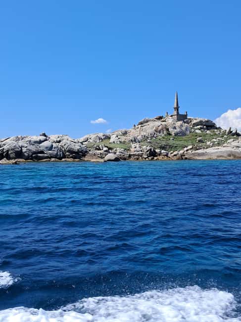 Santa-Giulia: Half-day trip to the Lavezzi Islands - Why this Santa Giulia boat trip works