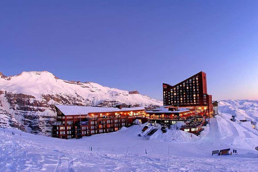 Santiago: Valle Nevado Ski Day Trip with Hotel Transfers - The 5:00 to 7:00 am pickup in Santiago