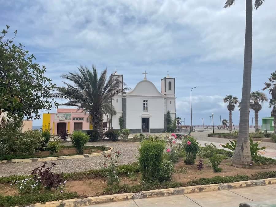 Santo Antão Highlights: Day Trip by Car with Ferry from SV - Ponta do Sol and Sinagoga