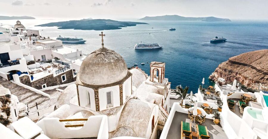 Santorini: Island Highlights Guided Day Trip with Oia Sunset - Akrotiri Excavations: Santorini’s serious historical stop