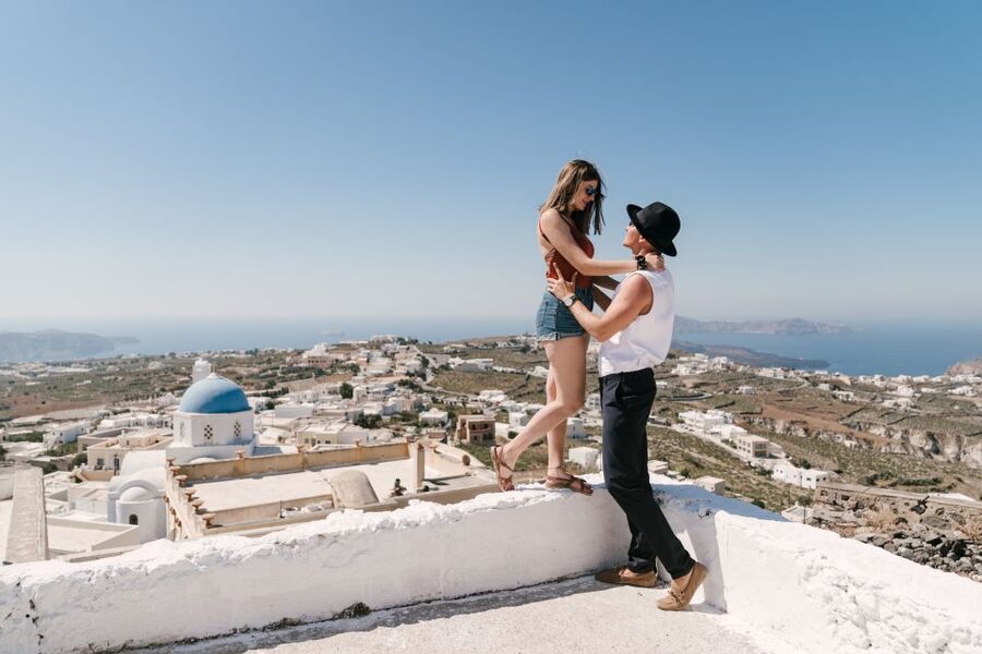 Santorini: Island Highlights Guided Day Trip with Oia Sunset - Prophet Elias and Pyrgos: the island from above and below