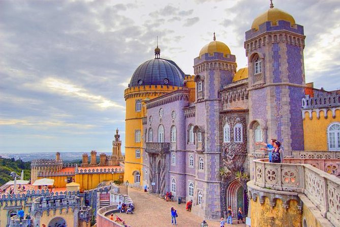Sintra EXCLUSIVE Private Day Trip by Car with a Private Guide - The five-hour limit and route choices